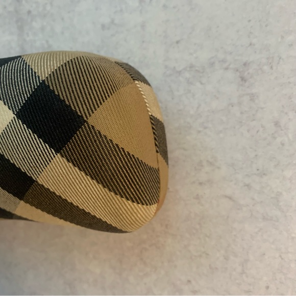 Burberry Novacheck Glasses Case - Picture 4 of 8